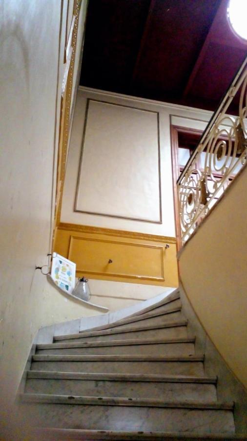 Hostel Dante Y Compania Buenos Aires Exteriér fotografie